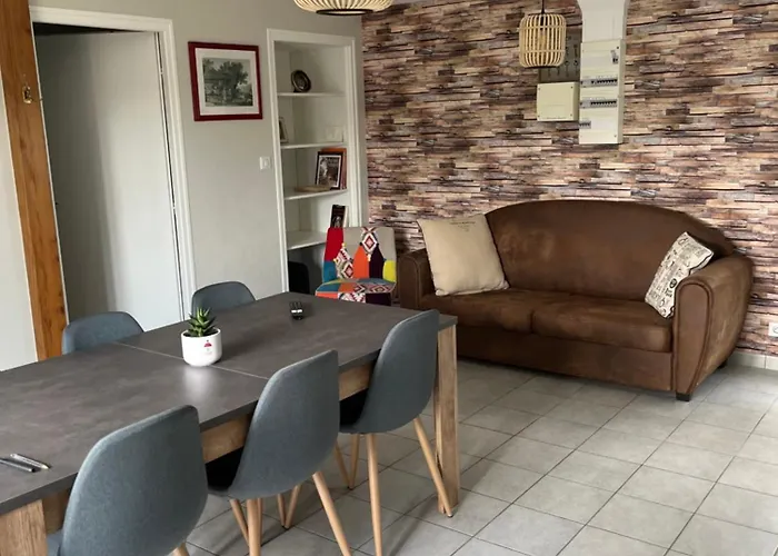 Le Rocher Classe Trois Etoiles, N1 Ferienhaus Verruyes